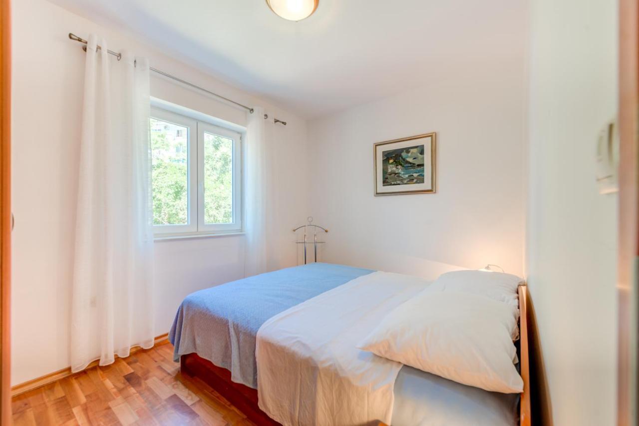 Apartmani Mirta Omis A ภายนอก รูปภาพ